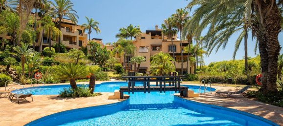 Ático de 2 dormitorios en Estepona, Spain No. 181017 21