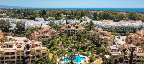 Ático de 2 dormitorios en Estepona, Spain No. 181017 23