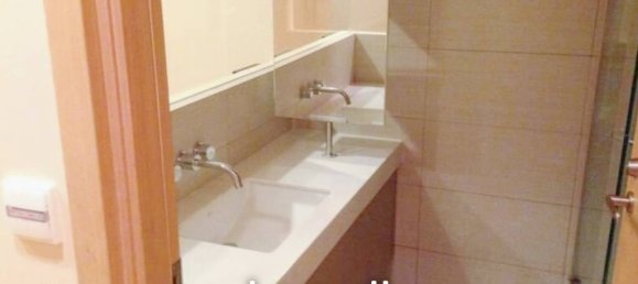 1 bedroom Condo in Phra Khanong, Thailand No. 16745 9