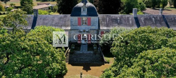 10 chambres Châteaux à Saintes, France No. 40377 5