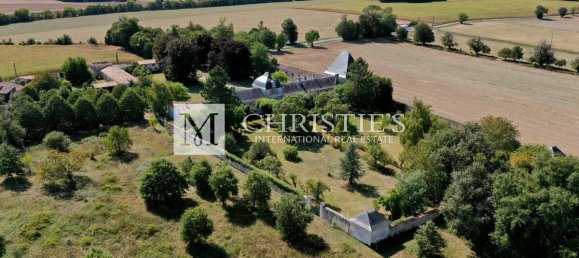 10 chambres Châteaux à Saintes, France No. 40377 22