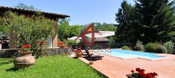 5 غرف نوم منزل في Pescia, Italy رقم 139929 8