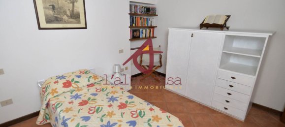 5 غرف نوم منزل في Pescia, Italy رقم 139929 23
