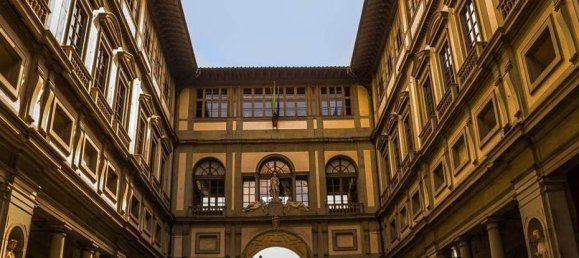 Здание с 20 спальнями в Флоренция, Италия № 35213 12