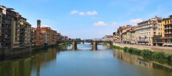 Здание с 20 спальнями в Флоренция, Италия № 35213 6