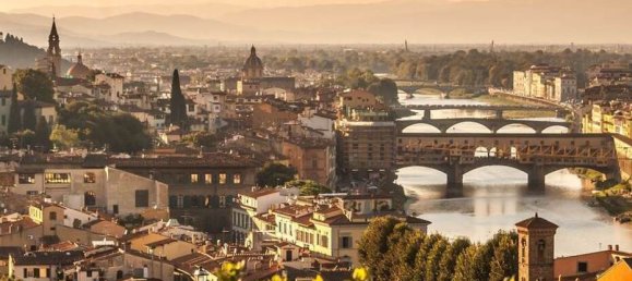 Здание с 20 спальнями в Флоренция, Италия № 35213 28