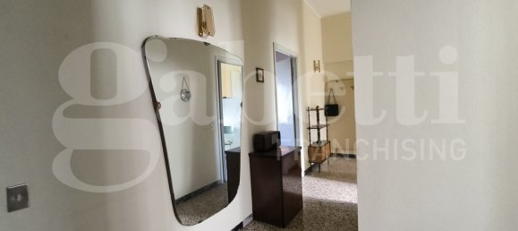 Квартира с 2 спальнями в Коркьяно, Италия № 77650 14