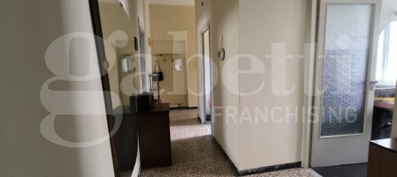 Квартира с 2 спальнями в Коркьяно, Италия № 77650 13