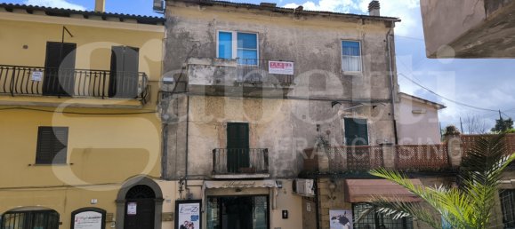 Квартира с 2 спальнями в Коркьяно, Италия № 77650 2