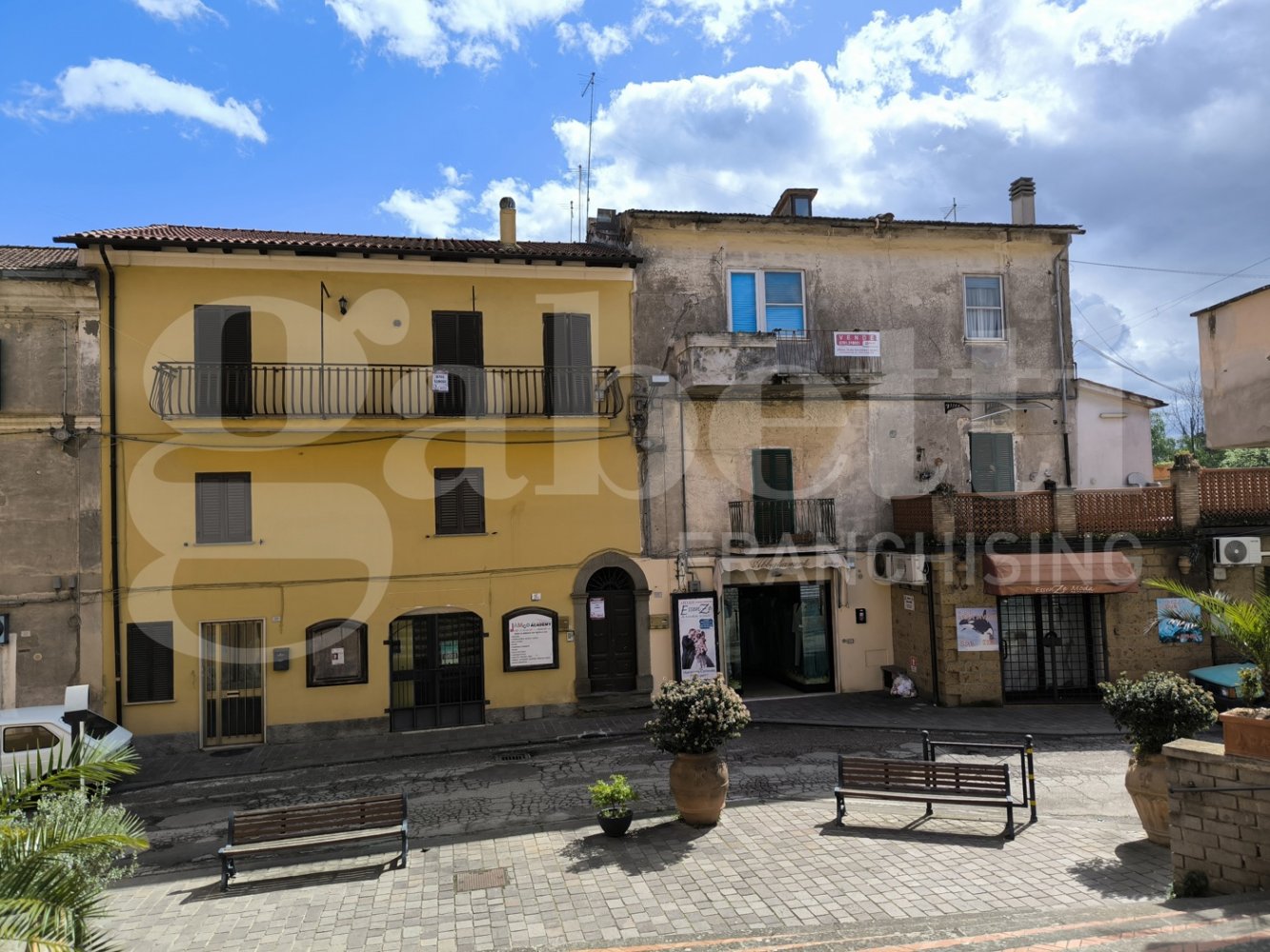 Квартира с 2 спальнями в Коркьяно, Италия № 77650