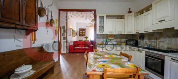 5-Zimmer Villa in Roccastrada, Italy, Nr. 36029 8