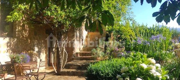 Casa T20 em Santa Fiora, Italy N.º 40686 9