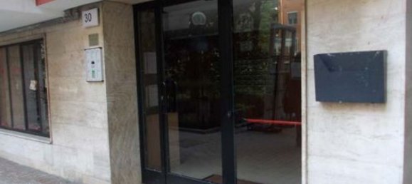 Квартира с 2 комнатами в Сан Донато Миланезе, Италия № 100201 5