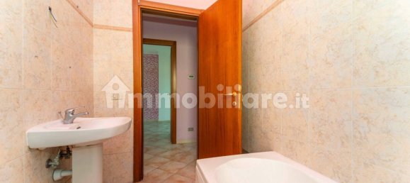 2 bedrooms Apartment in Turin, Italy No. 308448 15