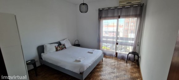 Apartamento de 4 dormitorios en Porto, Portugal No. 97344 15