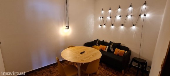 Apartamento de 4 dormitorios en Porto, Portugal No. 97344 3