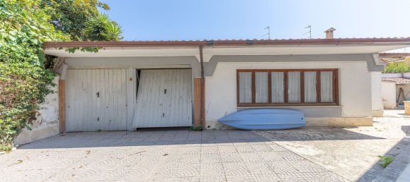 8 bedrooms Villa in Anzio, Italy No. 341131 12