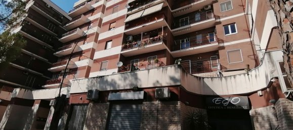 Квартира с 4 комнатами в Фоджа, Италия № 268094 2