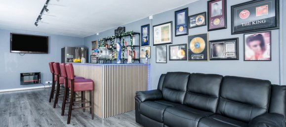 4 bedrooms House in Ormskirk, United Kingdom No. 1950 16