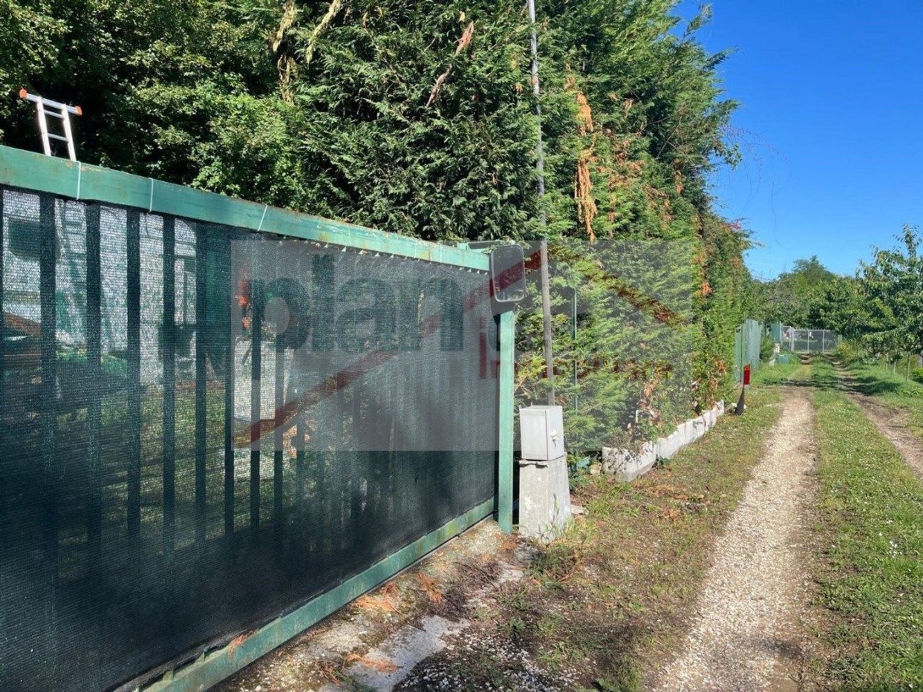 Grundstück in Pesaro, Italy 4000m², Nr. 74154