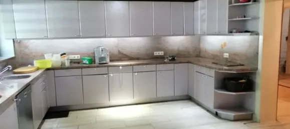 Коммерческая недвижимость с 10 комнатами в Вестенд, Германия № 90380 4