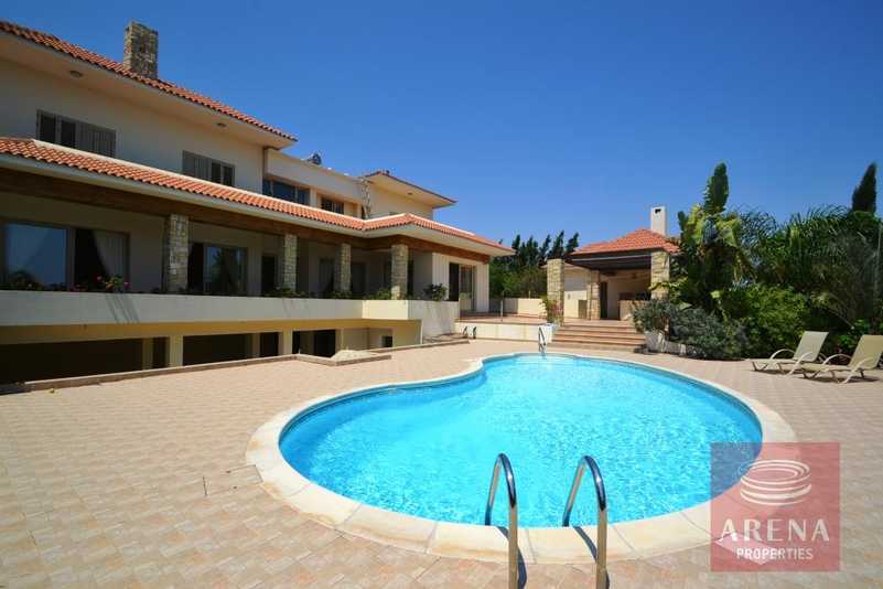 6 bedrooms Villa in Protaras, Cyprus No. 15793