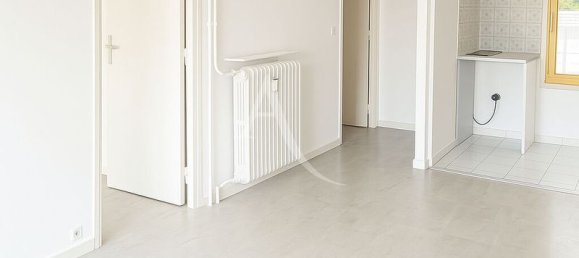 1 bedroom Apartment in Le Cannet, France No. 336895 5