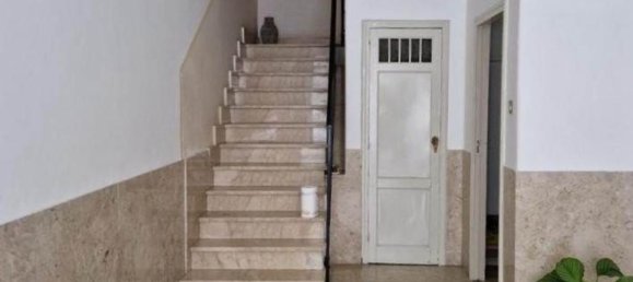 Квартира с 6 спальнями в Лентини, Италия № 155989 8