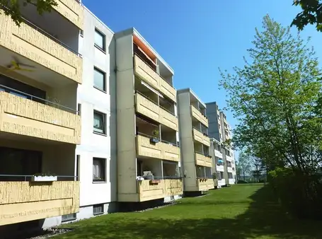 4 rooms Apartment in Hanover, Germany No. 193807