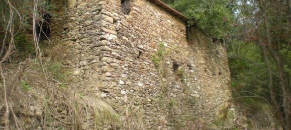 4 rooms House in Vessalico, Italy No. 232841 2