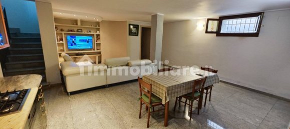 Вилла с 5 спальнями в Кадео, Италия № 74912 23