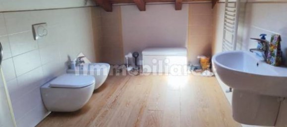 Вилла с 5 спальнями в Кадео, Италия № 74912 20