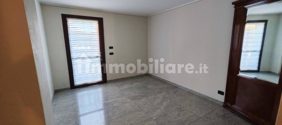 Вилла с 5 спальнями в Кадео, Италия № 74912 28