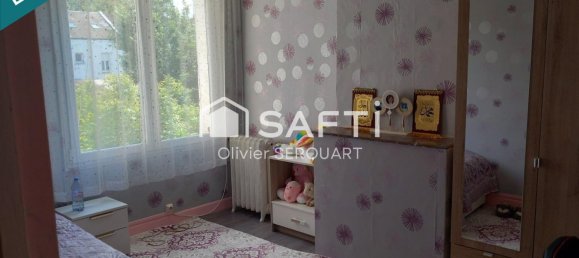 3 bedrooms House in Saint-Quentin, France No. 275447 4