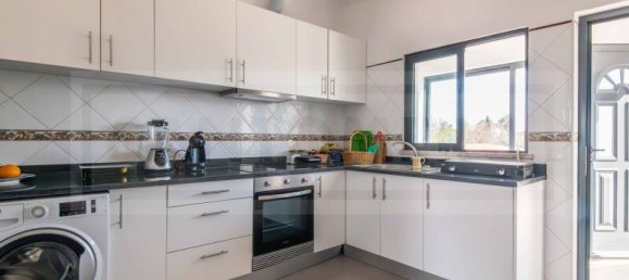 Casa de 3 dormitorios en Guia, Portugal No. 141658 7