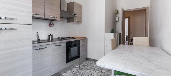 3 rooms Apartment in Milan, Italy No. 336928 8