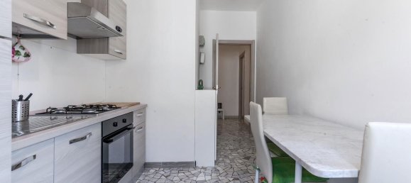 3 rooms Apartment in Milan, Italy No. 336928 39