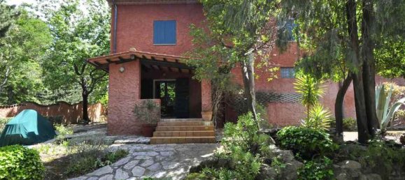 7 bedrooms Villa in Campiglia Marittima, Italy No. 80106 2