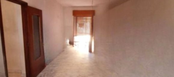 5 bedrooms Apartment in Villa San Giovanni, Italy No. 321029 8