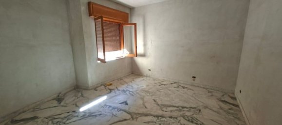 5 bedrooms Apartment in Villa San Giovanni, Italy No. 321029 6