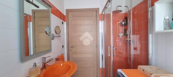 3 Schlafzimmer Wohnung in Notaresco, Italy, Nr. 345334 19