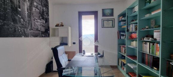 3 Schlafzimmer Wohnung in Notaresco, Italy, Nr. 345334 14