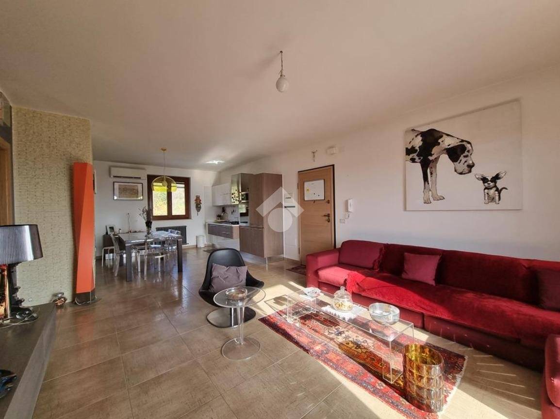 3 Schlafzimmer Wohnung in Notaresco, Italy, Nr. 345334