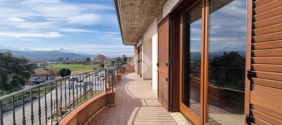 3 Schlafzimmer Wohnung in Notaresco, Italy, Nr. 345334 7