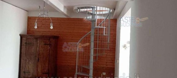 7 rooms Apartment in Portoferraio, Italy No. 41735 4