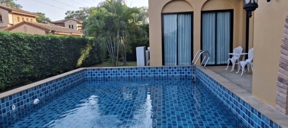 Villa de 3 dormitorios en Pattaya, Thailand No. 64769 10