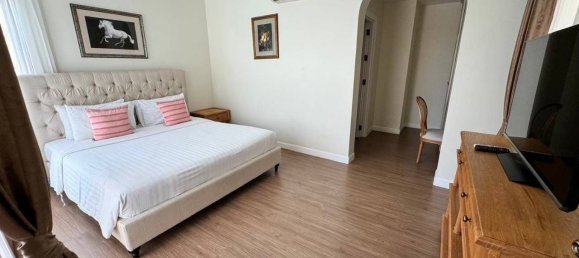 Villa de 3 dormitorios en Pattaya, Thailand No. 64769 6