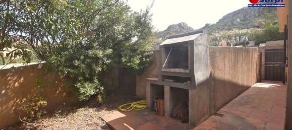 Casa de 2 divisões em Trinità d'Agultu e Vignola, Italy N.º 150727 16