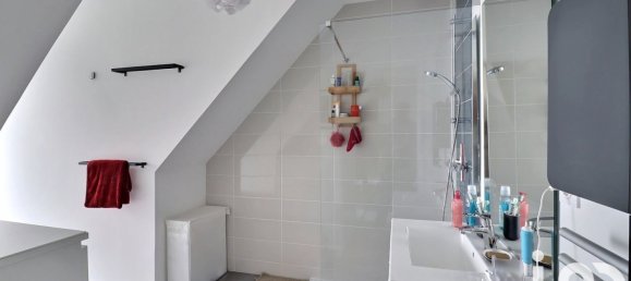 2 bedrooms Apartment in Tours, France No. 66619 7