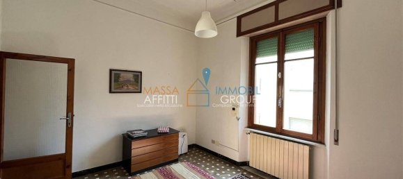4 bedrooms Apartment in Massa, Italy No. 70892 15